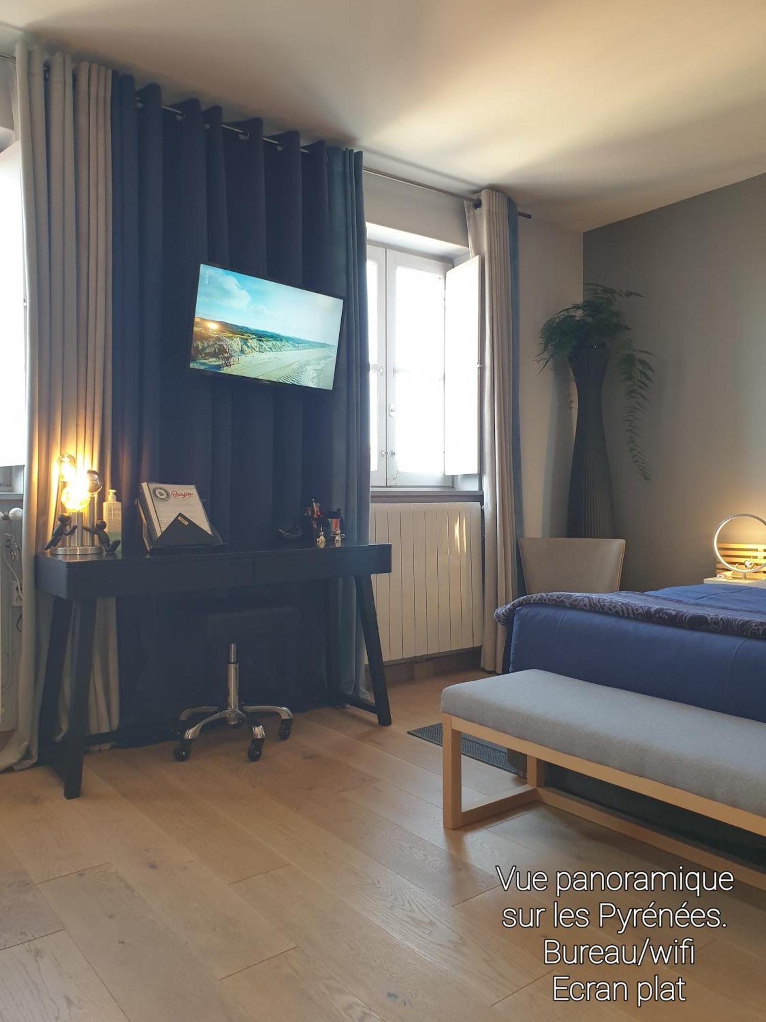 Studio Non Fumeur 38M2 Calme, Confort, Ascenseur Безьє Екстер'єр фото